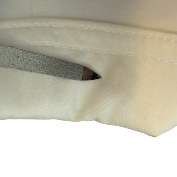 Bebe Elegant Satin Ivory Single Button Womens Blazer Size 8 - Picture 6 of 12